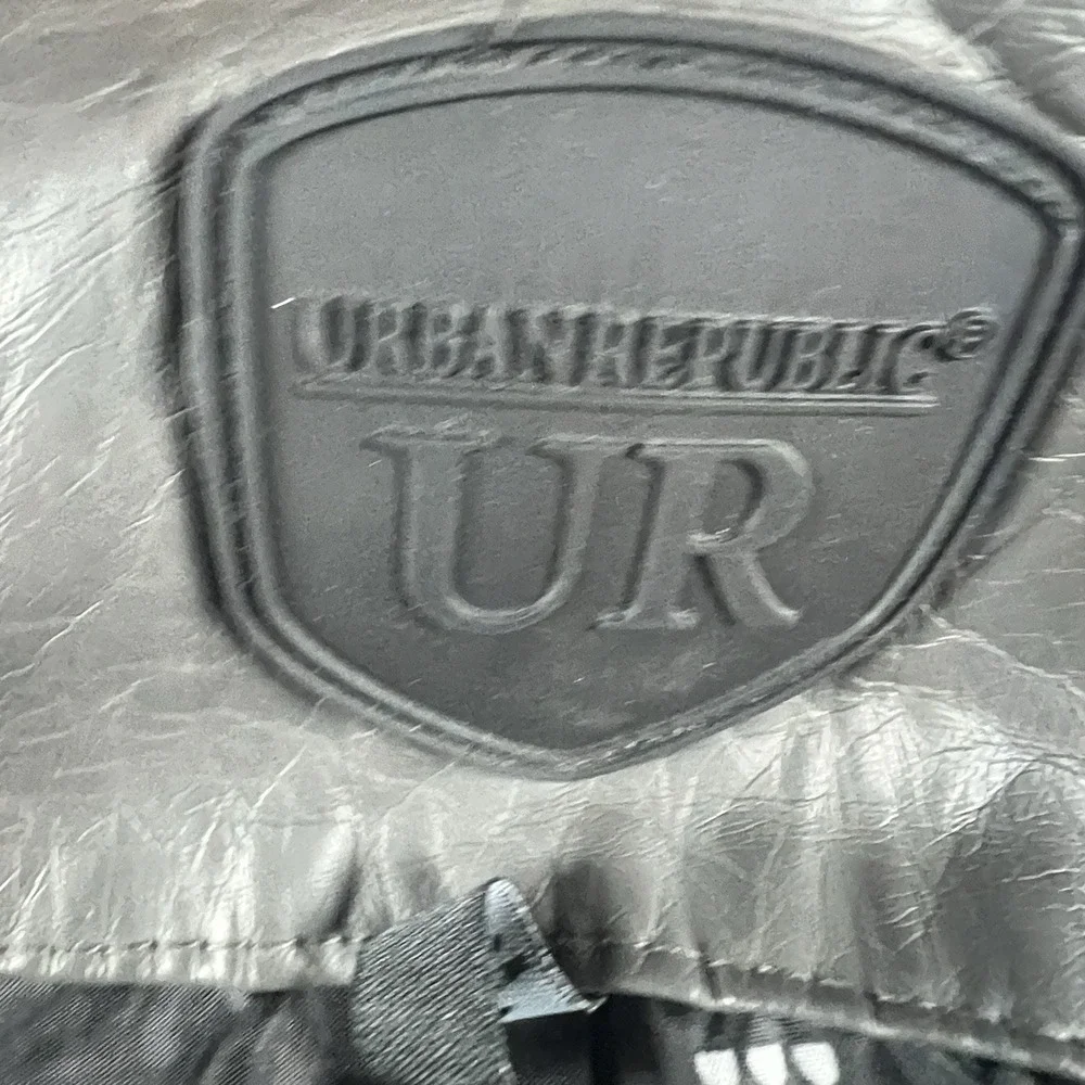 Urban Republic Men's Faux Leather Moto‎ Jacket Gray Quilted Size L